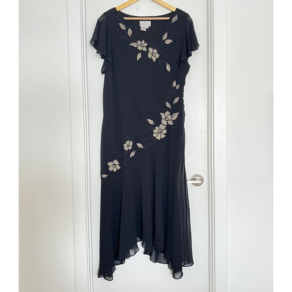 Adrianna Papell Floral Embroidered Chiffon Gown Dress Size 16 Black Elegant